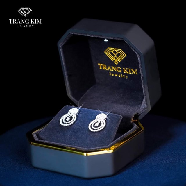 Trang sức kim cương - g&#243;i trọn t&#226;m t&#236;nh - Ảnh 2