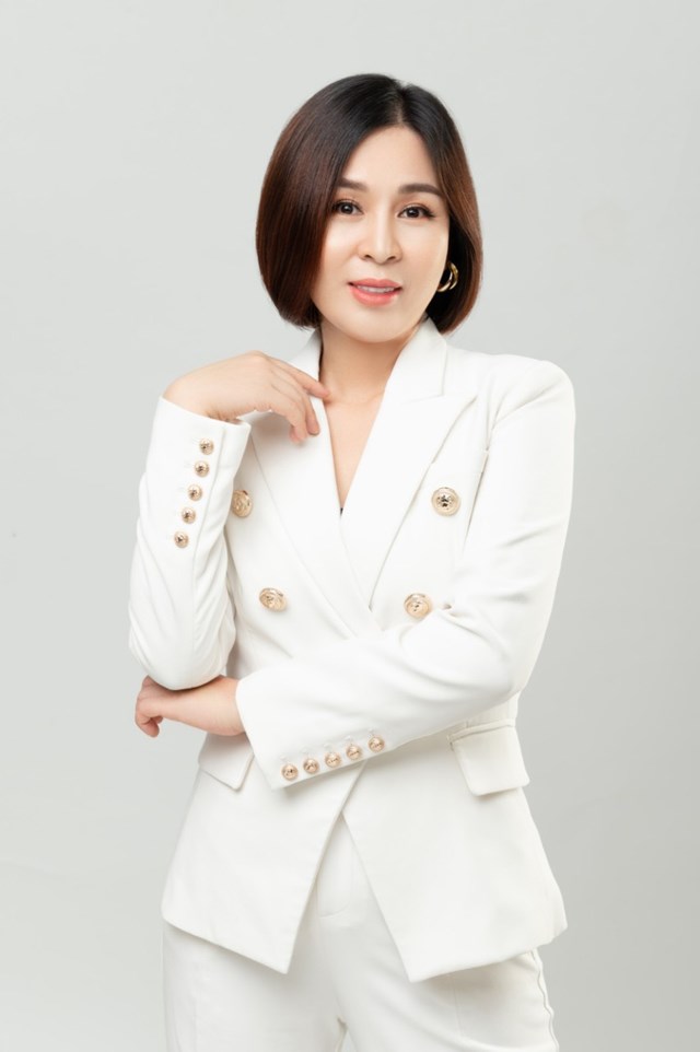Doanh nh&acirc;n Ho&agrave;ng Th&uacute;y Hiền &ndash; Founder C&ocirc;ng ty Cổ phần Cao Minh Stronglife