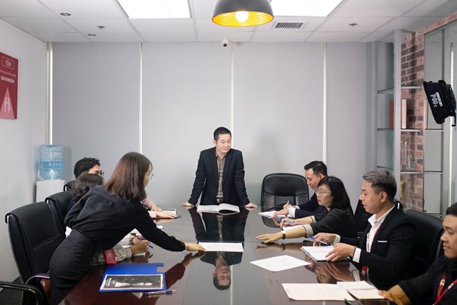 Cởi mở c&ugrave;ng nhau trao đổi v&agrave; nỗ lực t&igrave;m ra giải ph&aacute;p