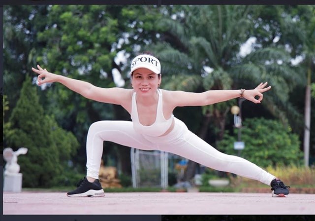 C&#244; gi&#225;o Quỳnh Nga v&#224; mối lương duy&#234;n với Yoga - Ảnh 8