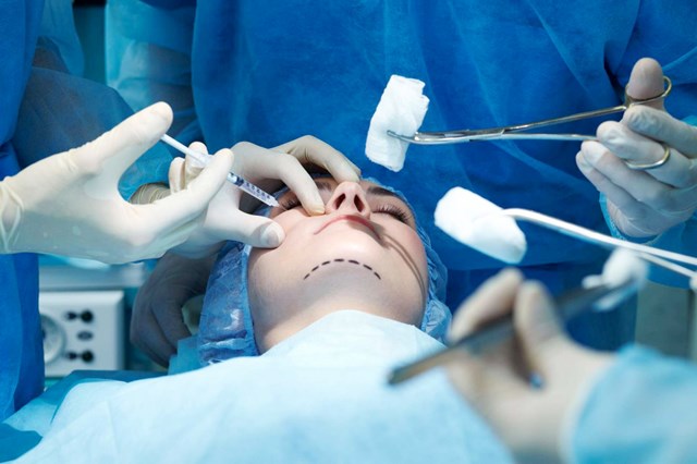 C&#244;ng nghệ l&#224;m đẹp 4.0: Bước chuyển m&#236;nh của thị trường thẩm mỹ - Ảnh 1