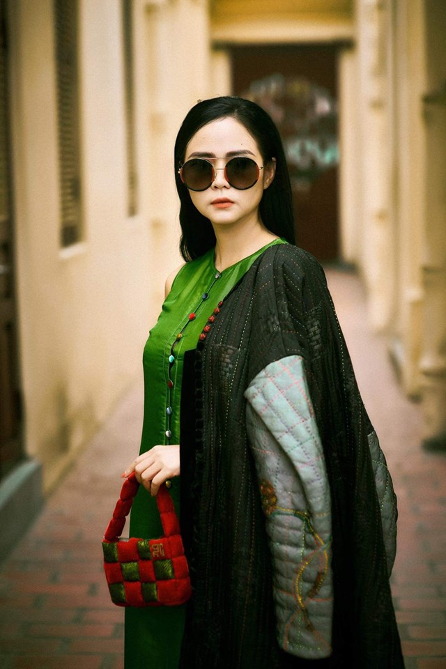 Nữ ho&#224;ng Hoa hồng B&#249;i Thị Thanh Hương: Kh&#225;t khao đưa t&#224; &#225;o d&#224;i Việt Nam v&#224;o cuộc sống - Ảnh 2