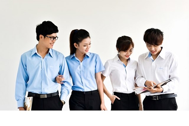 Nguyễn Thị Miền - Tổng Gi&#225;m đốc C&#244;ng ty De Charme: Ph&#225;t triển gắn liền với lợi &#237;ch doanh nghiệp - Ảnh 2