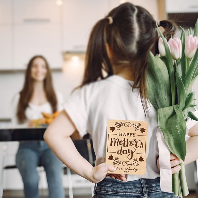 Ng&#224;y của Mẹ - tri &#226;n v&#224; t&#244;n vinh những người mẹ tr&#234;n to&#224;n thế giới - Ảnh 1