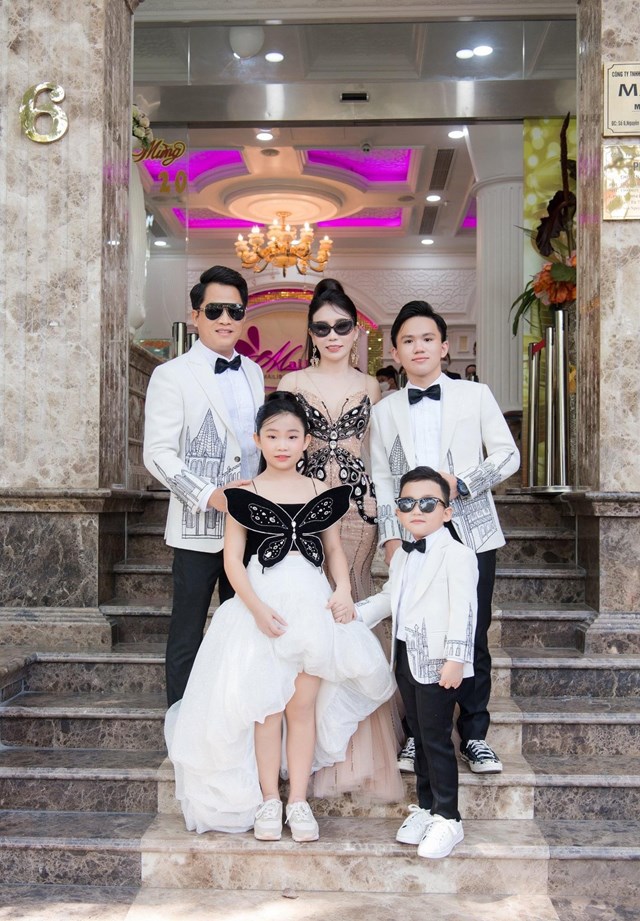 D&#224;n si&#234;u xe ‘khủng’ hội tụ ch&#224;o mừng lễ kỷ niệm 13 năm Thẩm mỹ viện Mailisa c&#243; mặt tại H&#224; Nội - Ảnh 8