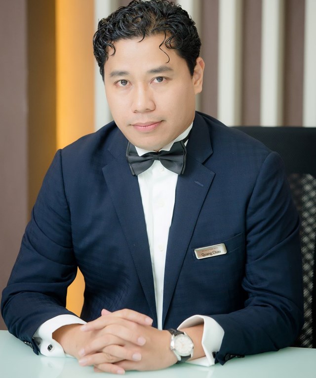 Tiến sĩ Ch&acirc;u Huy Quang