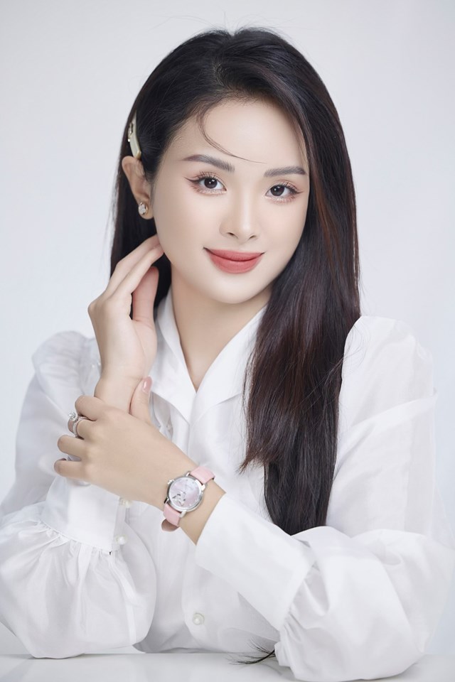 Đinh Ngọc Phượng – Gi&#225;m đốc C&#244;ng ty TNHH Thời trang Venesto: Sống v&#224; cống hiến cho c&#225;i đẹp - Ảnh 1