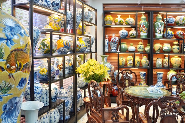 Gốm sứ Cương Duy&#234;n: G&#243;p phần bảo tồn gi&#225; trị gốm sứ thủ c&#244;ng Việt Nam - Ảnh 4