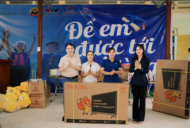 H&#224;nh tr&#236;nh y&#234;u thương “Để em được tới trường”: Thắp s&#225;ng ước mơ, ươm mầm hạnh ph&#250;c! - Ảnh 5