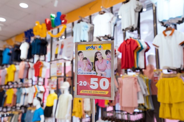 Đây là món quà từ YODY và YODY Kids giúp cả gia đình có trải nghiệm mua sắm mùa hè sôi động, sản phẩm chất lượng với giá cạnh tranh.