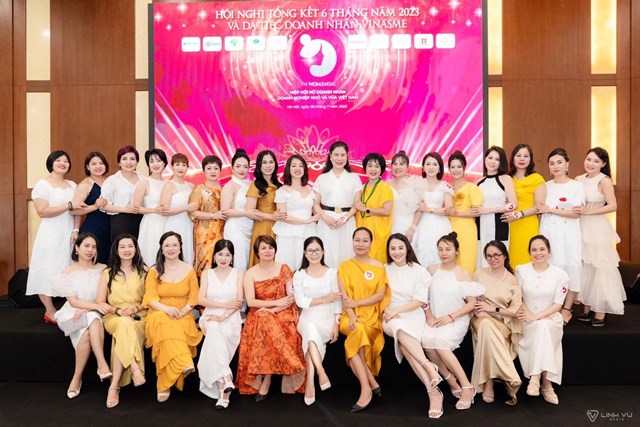 Nữ doanh nh&#226;n Việt Nam chung tay vượt “s&#243;ng lớn” - Ảnh 3