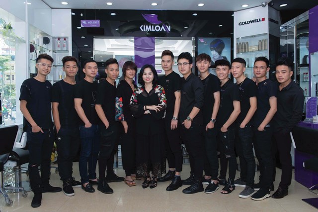 Salon tóc Kim Loan: Chữ “tầm” bắt đầu từ chữ “tâm” - Ảnh 1 Salon tóc Kim Loan: Chữ “tầm” bắt đầu từ chữ “tâm” - Ảnh 1