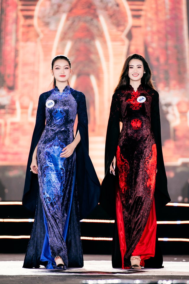 Hoa hậu Huỳnh Trần &Yacute; Nhi v&agrave; người đẹp Ho&agrave;ng Thu Huyền trong BST Miền Di sản

&Aacute; hậu Huỳnh Minh Ki&ecirc;n v&agrave; người đẹp Mai Thị H&agrave; Thu trong BST Miền Di sản