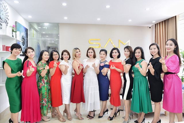 Vũ Thị Trang Nhung - Ph&#243; Chủ tịch S.A.M Group; Chủ tịch Happy Women Future H&#224; Nội 6: “C&#243; trong đầu sẽ c&#243; tr&#234;n tay!”  - Ảnh 3
