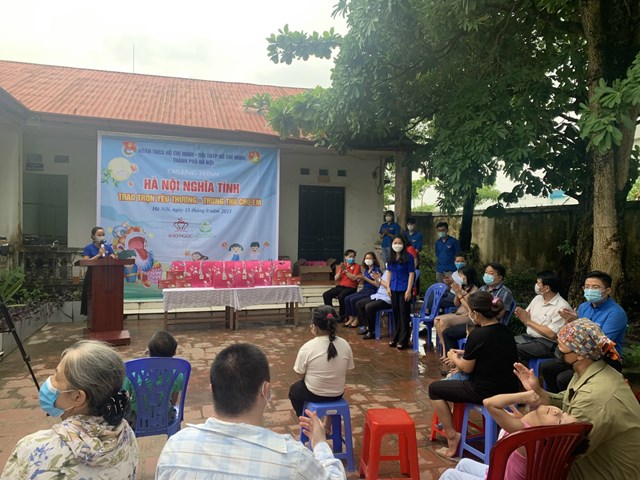 Bảo Ngọc mang Trung thu y&#234;u thương đến với thiếu nhi khuyết tật huyện Thanh Oai  - Ảnh 2