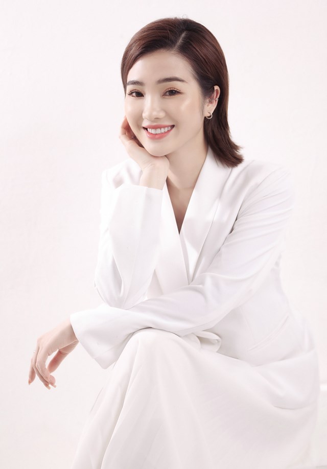 Ho&#224;ng Phi Huyền - CEO C&#244;ng ty TNHH Mỹ phẩm Huyền Phi: “Kh&#244;ng c&#243; h&#224;nh tr&#236;nh kh&#243;, chỉ c&#243; h&#224;nh tr&#236;nh kh&#244;ng được bắt đầu!”  - Ảnh 1