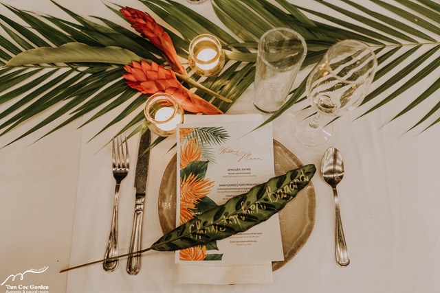 Đ&aacute;m cưới theo phong c&aacute;ch đồng qu&ecirc; (Photo: Mirror Wedding)