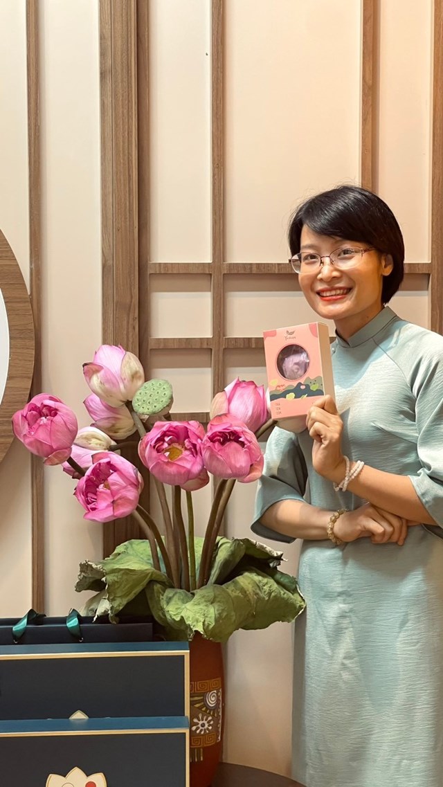 Doanh nh&acirc;n Mẫn H&acirc;n - Nh&agrave; s&aacute;ng lập Thương hiệu Thảo dược Tashapy