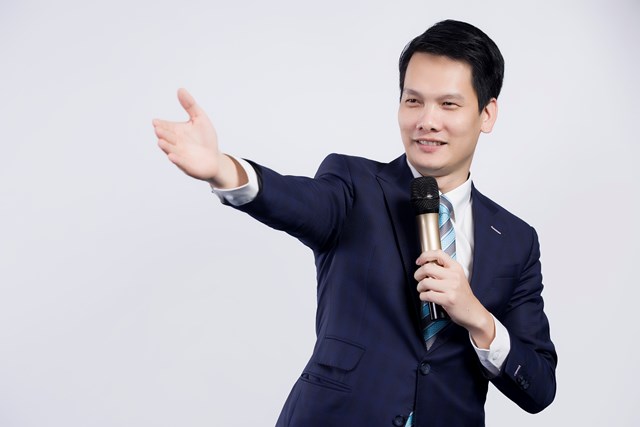 B&#249;i Văn Luật – Tổng Gi&#225;m đốc Sao V&#224;ng Holdings: “V&#236; một cộng đồng bất động sản chuy&#234;n nghiệp v&#224; hướng tới sự thịnh vượng”  - Ảnh 3