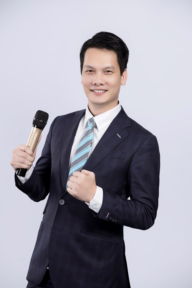 B&#249;i Văn Luật – Tổng Gi&#225;m đốc Sao V&#224;ng Holdings: “V&#236; một cộng đồng bất động sản chuy&#234;n nghiệp v&#224; hướng tới sự thịnh vượng”  - Ảnh 1