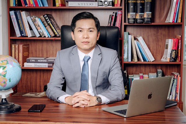 Doanh nh&acirc;n Ho&agrave;ng Hữu Thắng - chủ tịch HĐQT Intech Group