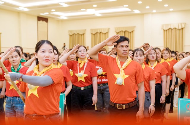 Ho&#224;ng Sơn Camp 3: H&#224;nh tr&#236;nh rực rỡ - Ảnh 1