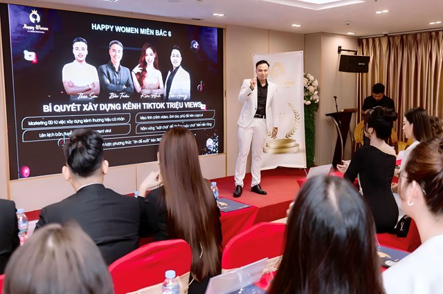 Mc Nguyễn Bảo Tuấn &ndash; thạc sĩ/giảng vi&ecirc;n Marketing ĐH Thăng Long