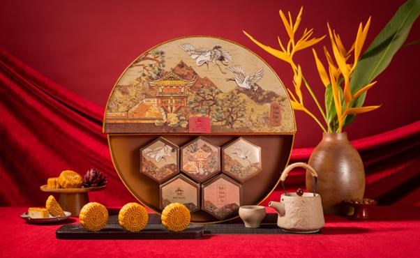 Hộp b&aacute;nh Trung Thu cao cấp Tinh Hoa Dấu Ấn của Bảo Ngọc