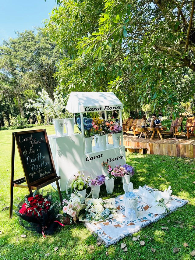 CARAT FLORIST - gửi gắm t&#226;m huyết đến từng b&#244;ng hoa - Ảnh 2