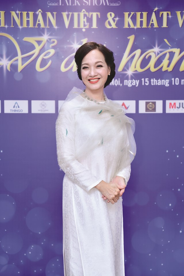 NSND Lê Khanh