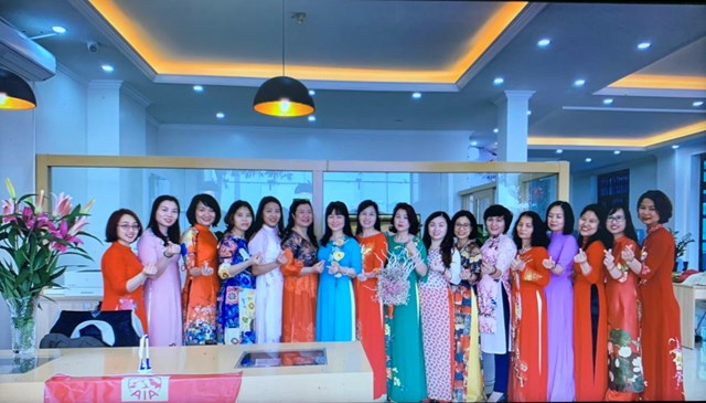 Chu Thị Hương Loan - Gi&#225;m đốc Văn ph&#242;ng AIA GA H&#224; Nội 12: “Khẩn tốc ti&#234;m ph&#242;ng vắc xin cho sức khỏe t&#224;i ch&#237;nh thời Covid-19!”  - Ảnh 3
