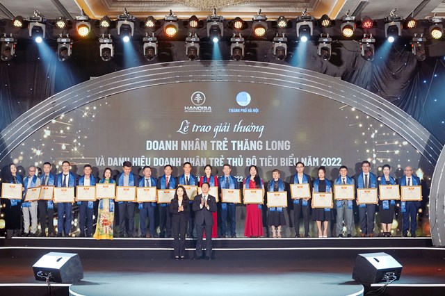 “Tết Doanh nh&#226;n trẻ 2022 - Glory Night”: Tỏa s&#225;ng bằng niềm tin v&#224; sức trẻ! - Ảnh 3
