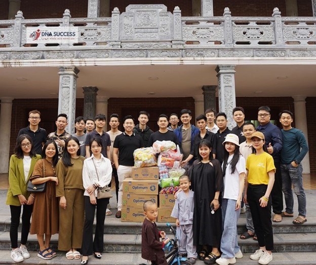 Những chuyến đi từ thiện đầy &yacute; nghĩa