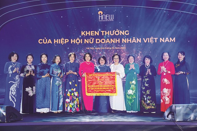 Hiệp hội Nữ doanh nh&#226;n th&#224;nh phố H&#224; Nội (HNEW): Vươn cao vị thế - Ảnh 2