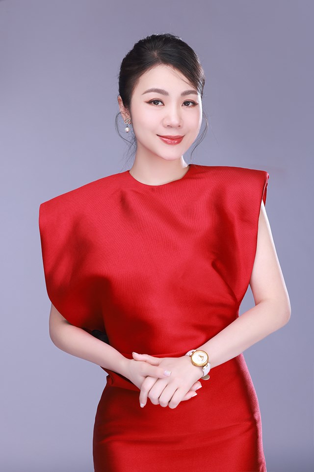 L&#234; Thị Hường - CEO thương hiệu Hường Coco: “D&#225;m dấn th&#226;n - sống đời rực rỡ” - Ảnh 3