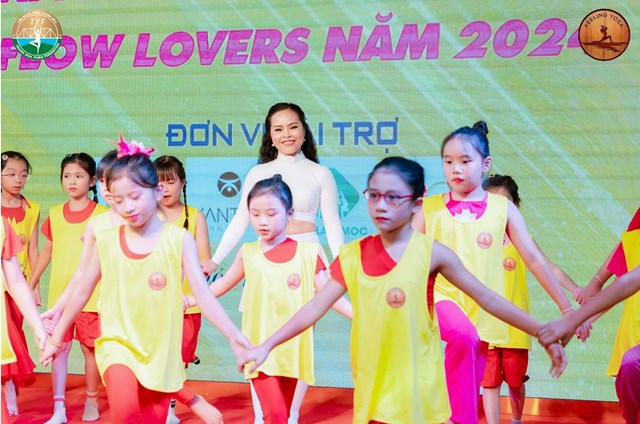 Phạm Thị C&#250;c - CEO C&#244;ng ty TNHH V&#224;ng bạc Quang Hiểu: Người phụ nữ “to&#224;n năng” v&#224; niềm đam m&#234; với bộ m&#244;n yoga - Ảnh 5