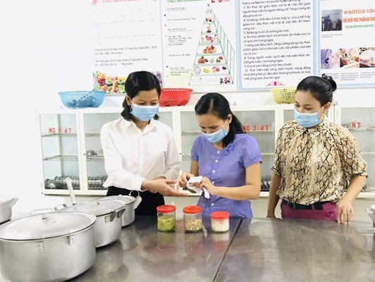 Thanh H&#243;a triển khai hướng dẫn khen thưởng thực hiện an to&#224;n thực phẩm năm 2020 - Ảnh 1