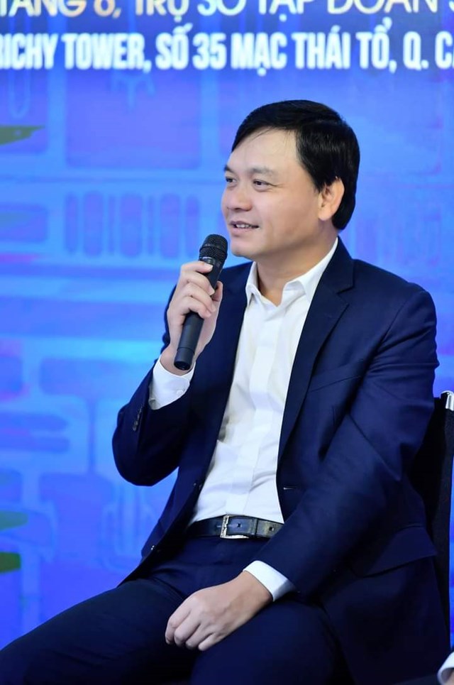 &Ocirc;ng Nguyễn Xu&acirc;n Ph&uacute;