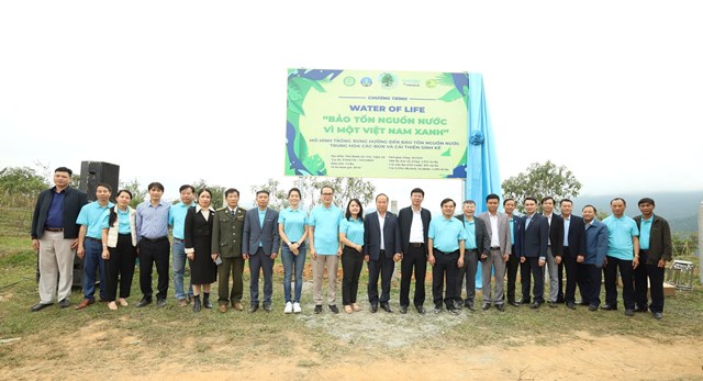 Triển khai chương tr&#236;nh hợp t&#225;c c&#244;ng - tư “Bảo tồn nguồn nước - v&#236; một Việt Nam xanh&quot; - Ảnh 2