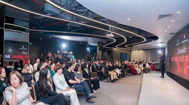 To&agrave;n cảnh Lễ ra mắt Học viện Thời Trang