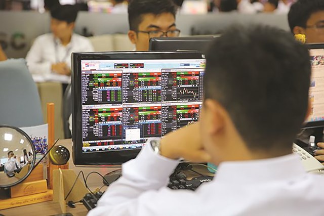 Nh&#224; đầu tư F0 lần đầu trải nghiệm cảm gi&#225;c &#39;call margin&#39; - Ảnh 1