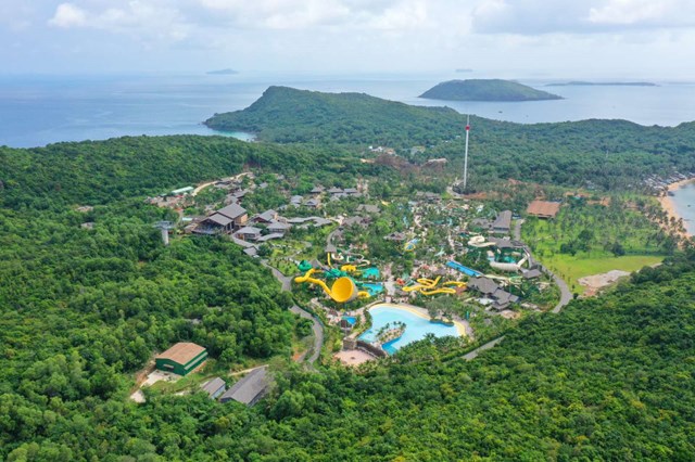 Đảo Thi&ecirc;n Đường Hòn Thơm đủ sức sánh ngang với những thi&ecirc;n đường nơi hạ giới n&ocirc;̉i ti&ecirc;́ng như Bora Bora, Mustique, Monaco&hellip;