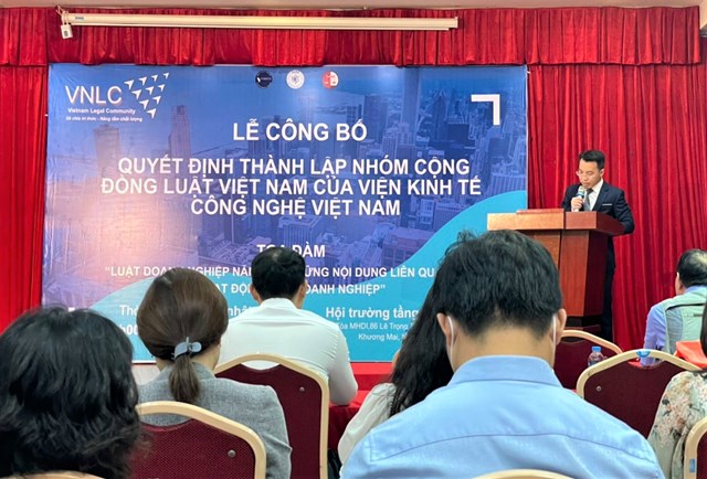 &Ocirc;ng Lương Th&agrave;nh Đạt - Gi&aacute;m đốc C&ocirc;ng ty Luật TNHH V&igrave; Ch&acirc;n L&yacute; Themis, được Viện Kinh tế C&ocirc;ng nghệ Việt Nam giao phụ tr&aacute;ch Nh&oacute;m cộngđồng Luật Việt Nam.