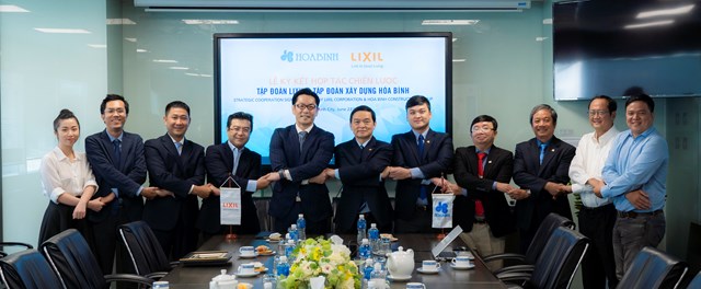 K&#237; kết hợp t&#225;c chiến lược với hai đối t&#225;c về vật liệu x&#226;y dựng, Tập đo&#224;n X&#226;y dựng H&#242;a B&#236;nh tăng cường nội lực ph&#225;t triển - Ảnh 2