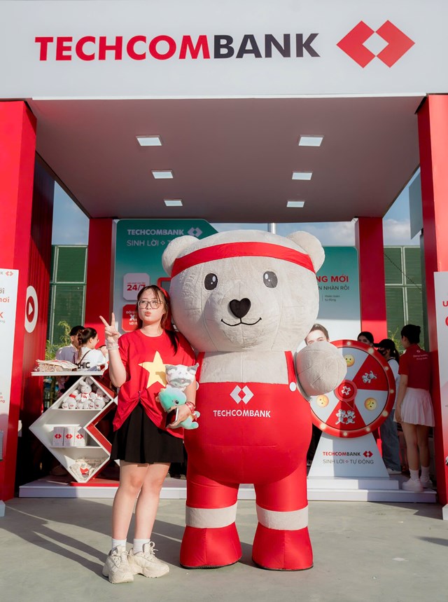 Techcombank c&#249;ng lan tỏa tinh thần tự h&#224;o d&#226;n tộc trong chuỗi sự kiện Quốc gia - Ảnh 4