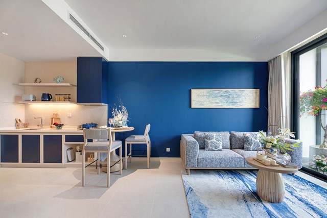 Căn hộ Blanca được b&agrave;n giao full nội thất theo ti&ecirc;u chuẩn quốc tế, thiết kế bởi Ong&amp;Ong (Singapore) &nbsp;