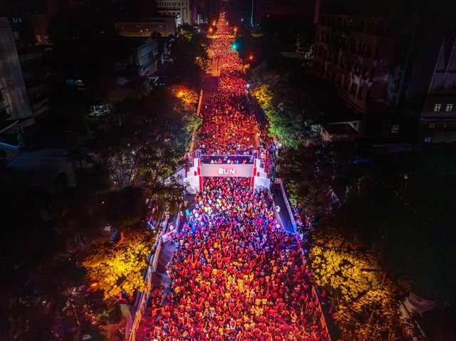 Giải Marathon Quốc tế Th&#224;nh phố Hồ Ch&#237; Minh Techcombank - giải chạy biểu trưng với bước chạy “V&#236; một Việt Nam vượt trội” - Ảnh 1