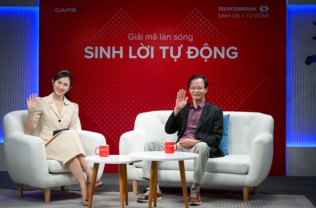 Tiến sĩ L&ecirc; Xu&acirc;n Nghĩa cho rằng Sinh Lời Tự Động l&agrave; xu thế đưa thị trường t&agrave;i ch&iacute;nh Việt Nam bắt kịp xu hướng to&agrave;n cầu, đ&oacute;ng g&oacute;p rất lớn cho nền kinh tế. &nbsp;