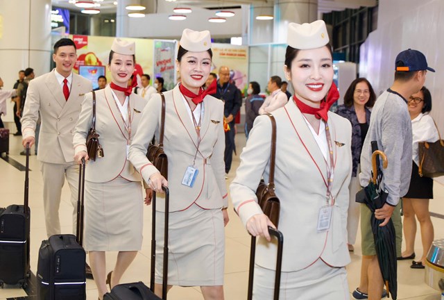 Những hình ảnh chuyến bay đầu tiên của hãng hàng không Sun PhuQuoc Airways - Ảnh 9