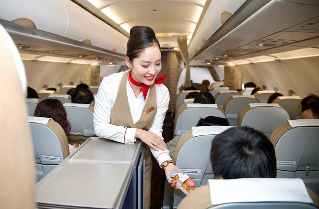 Những hình ảnh chuyến bay đầu tiên của hãng hàng không Sun PhuQuoc Airways - Ảnh 5